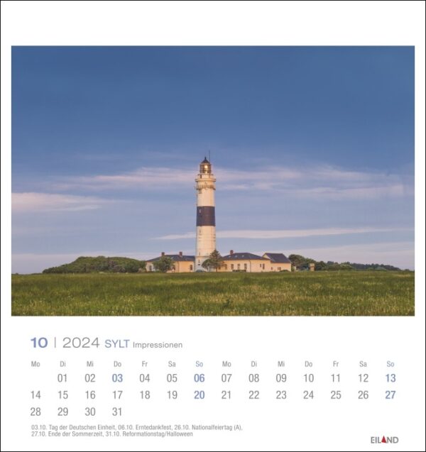 Ein Sylt Impressionen - PostkartenKalender 2024 mit Impressionen von Sylt mit Leuchtturm im Hintergrund.