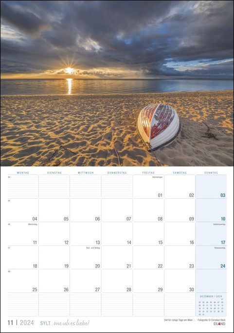 Ein Sylt ... wie ich es liebe Kalender 2024 mit einem Segelboot am Strand von Sylt.