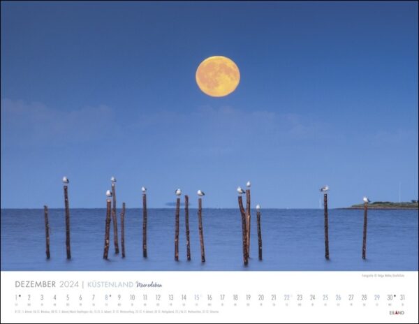 Ein Kalender „Küstenland – Meer erleben“ für 2024, der die Schönheit des Küstenlandes mit einem faszinierenden Vollmond im Hintergrund zeigt und Sie einlädt, im Jahr 2024 mehr zu erleben.