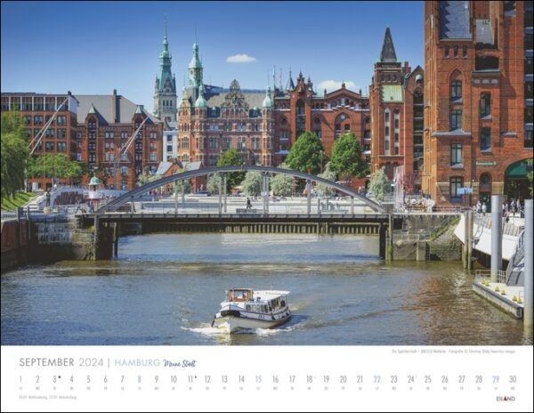 Ein Kalender mit den malerischen Bootsfahrten entlang des Flusses in Hamburg, Hamburg – Meine Stadt 2024.