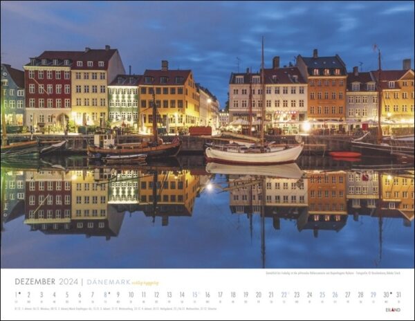 Die „DÄNEMARK – richtig hyggelig 2024“-Stadt Kopenhagen wird in einem Kalender elegant dargestellt und zeigt den bezaubernden Charme Dänemarks. Ein Kalender, an dem man das ganze Jahr 2024 herum Freude haben wird.