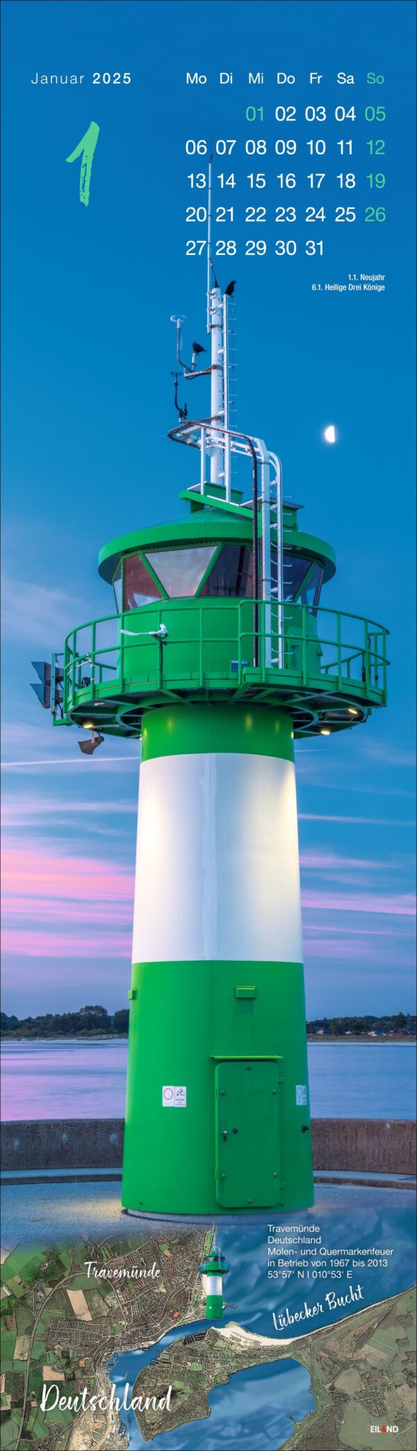 2025 LongEiland - Kalender mit einem vertikalen Bild eines weißen und grünen Leuchtturms auf LongEiland mit einem mondbeschienenen Himmel und ruhiger See im Hintergrund. Die Wochentage sind auf Deutsch, Mo bis So